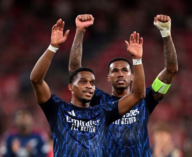 马丁内利高, cb, 特罗萨德稍 马丁内利高, cb, 特罗萨德稍